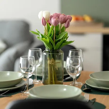 Comfortable With Air Conditioning By Renters Prestige * Poznan