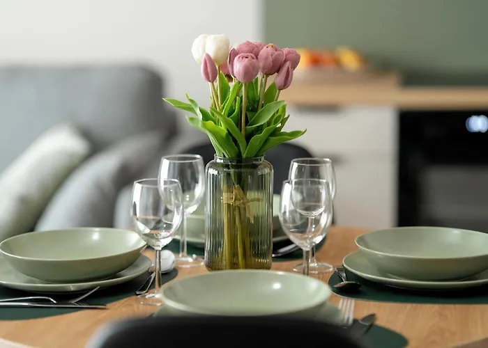 Comfortable With Air Conditioning By Renters Prestige * Poznań